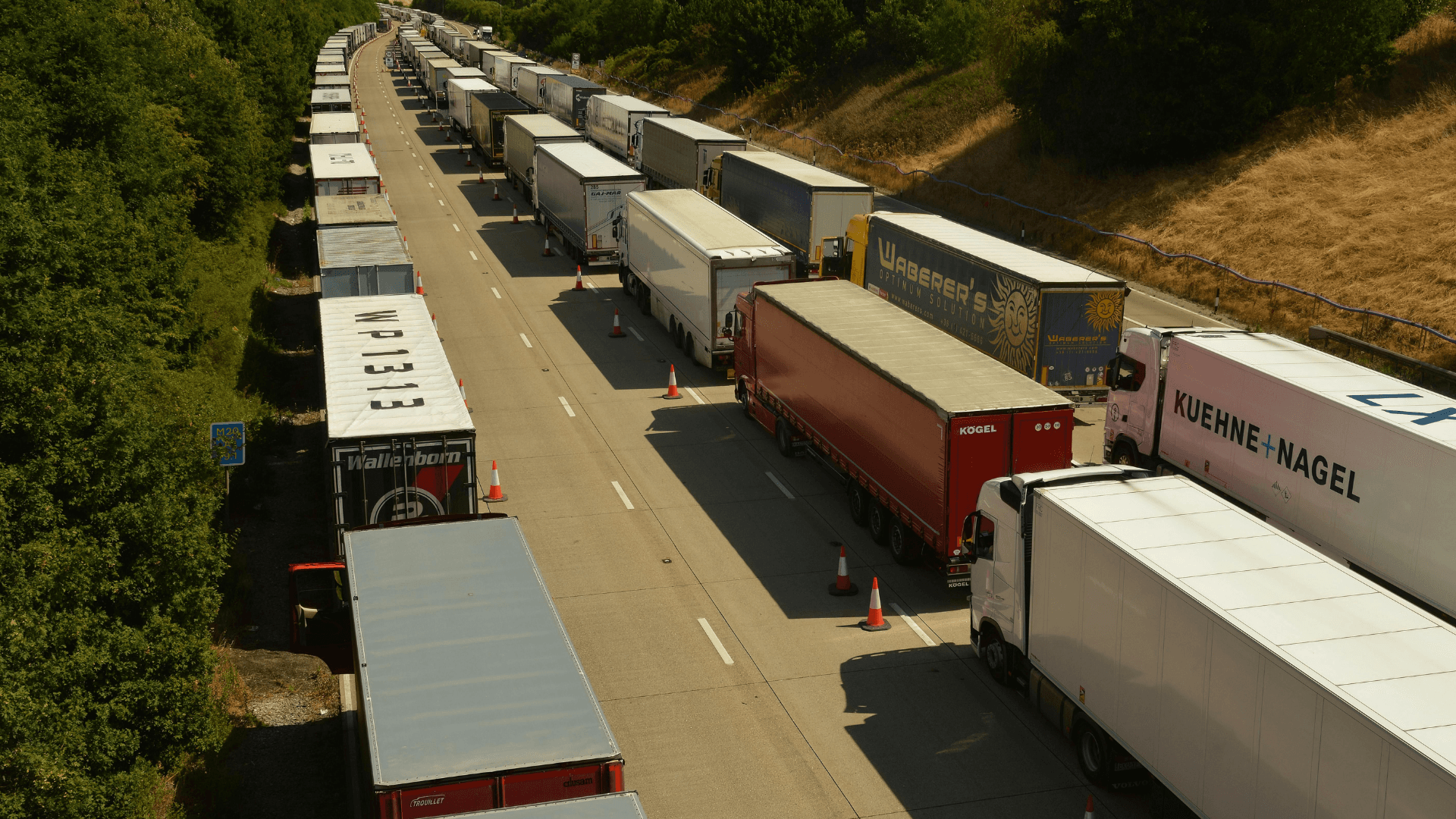 truck-accident-01 truck-accident-01